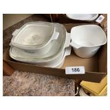 Corning Casseroles & (2) Lids
