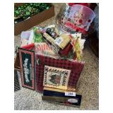 Christmas Decor Box Lot