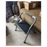 Easy Reach One Step Step Stool