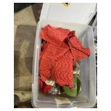 Tote w/ Lid + Christmas Placemats, +