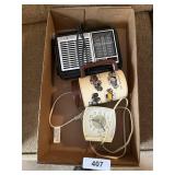 GE AM/FM Radio, Travel Cup w/ Vintage Car Design &