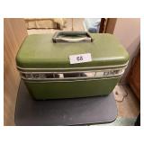 Avocado Green Samsonite Makeup Case