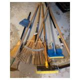 Hoe, Squeegee, Broom, Mop & Rake