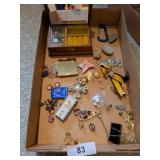Small Musical Jewelry Box, Lapel Pins, Brooches &