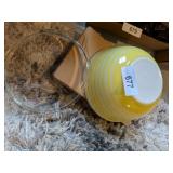 Yellow Striped Pyrex 2.5 Quart Mixing Bowl w/