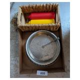 Pie Pans, Ketchup & Mustard Dispenser & Basket