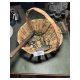 Basket w/ Toy Frog Clicker, Jar Grabber, +