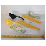 NEW Tupperware Kitchen Gadgets Spiralizers Egg