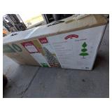 6.5 foot Pre Lit Christmas Tree