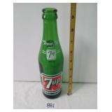 7UP Clinton Indiana Bottle CLEAN