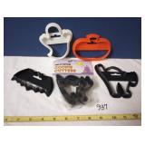 Wilton Cookie Cutters Halloween Bat Cat Pumpkin