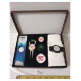 New Golf Balls Divot Tool Club Brush Hat Marker