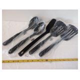 (4) NEW Spatulas and Spoons Heat Resistant