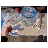 Glass Jar w/ Lid, B&D Electric Knife (No Blades) &