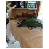 Ertl John Deere 1940 12-A Combine Diecast w/