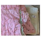 Throw Blanket & Quilt