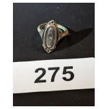 Size 7.5 Avon Ring