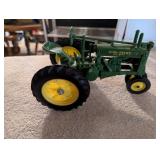 Ertl John Deere Wide Front Model "G" Tractor