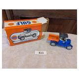 Gulf 1918 Ford Pickup-Up Diecast Ertl Truck #13 w/