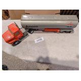 1978 Amoco Oil Co. Semi Truck & Trailer