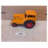 Modern Machinery 1938 Tractor