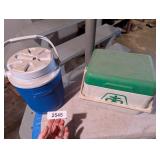 Rubbermaid Drink Cooler & Other Small Cooler