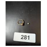 Size 6 14kt Gold Ring -**