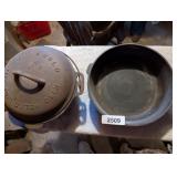 Griswold #7 Dutch Oven & Wagnerware Cast Iron Pan