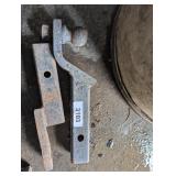 (1) Ball & Hitch & (1) Hitch