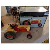 The Case 930 Comfort King Diecast Tractor -*