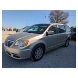 2014 Chrysler Town and Count Touring