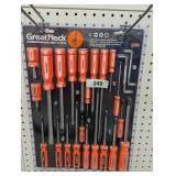 NIP Great Neck 24 Pc. Screwdriver Set