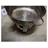 Tramontina 3 qt. Chafing Pan w/ Holding Frame