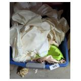 Tote No Lid + Napkins, Table Cloths & Other