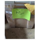 Tote w/ Lid + Approx. 400 Cloth Napkins, Gold