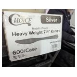 Full Box Choice Heavyweight Plastic Knives