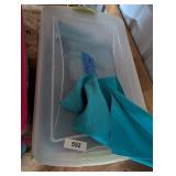 Tote w/ Lid + Approx. 250 Cloth Napkins, Jade