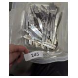 Small Tote w/ Lid + Butter Knives