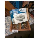 Little Wooden Box w/ Pro Flow Wax Toilet Ring, +