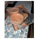 Wooden Salad Bowls & Kitchen Utensils