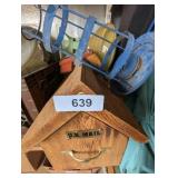 (2) Bird Feeders & Wooden Mailbox