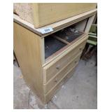 Vintage Chest of Drawer