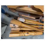 Round Table w/ Legs + Extra Wood Leg & Brackets