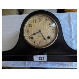 Vintage Sessions Mantle Clock -*