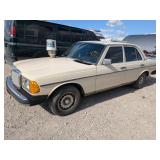 1983 Mercedes- 300-Class 300 D