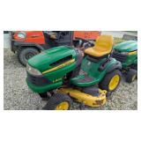 John Deere LA165 Mower