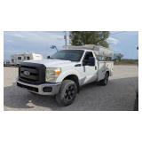 2011 Ford F-250 4x4 w/ XL Utility Bed