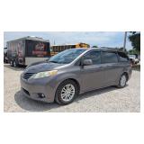 2011 Toyota Sienna XLE 8-Pas