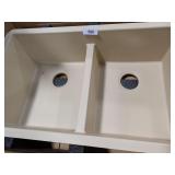 Karran Quartz Undermount Sink (32x19-1/2x9)