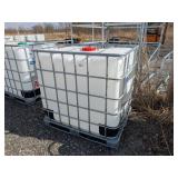 275 gal. Tote w/ Steel Pallet